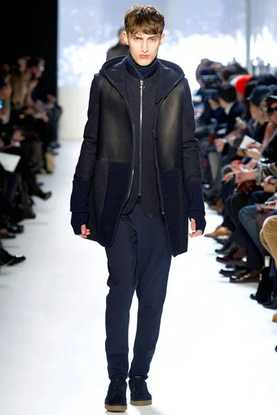 Look 2